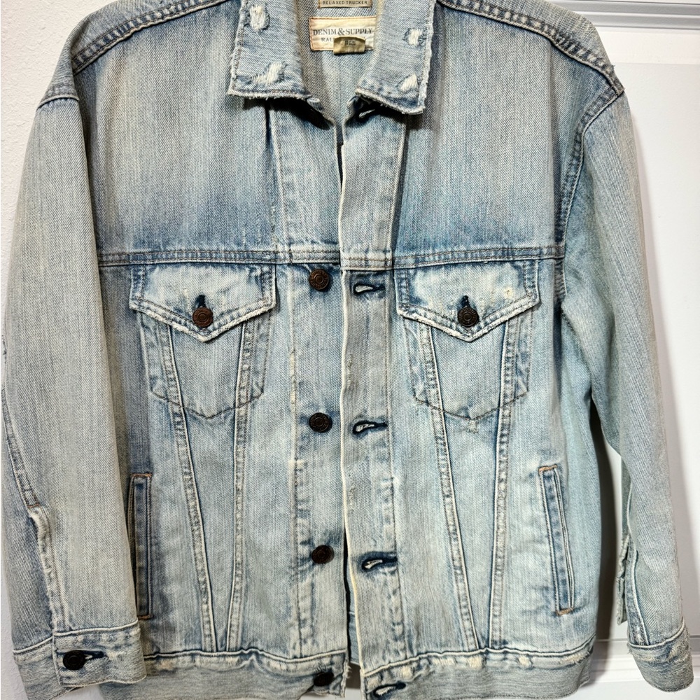 Denim & Supply by Ralph Lauren. Vintage wash cropped jean jacket. Size M